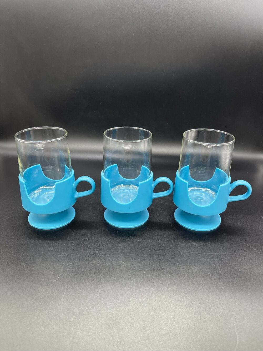 Vintage MCM Corning Glas-Snap Set of 3 Hot Cold Glasses with Blue Plastic Holder